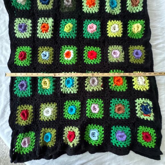 Vintage Handmade Granny Square Afghan Crochet Blanket 3D Rose 80’’ x 27’’ - Picture 8 of 9